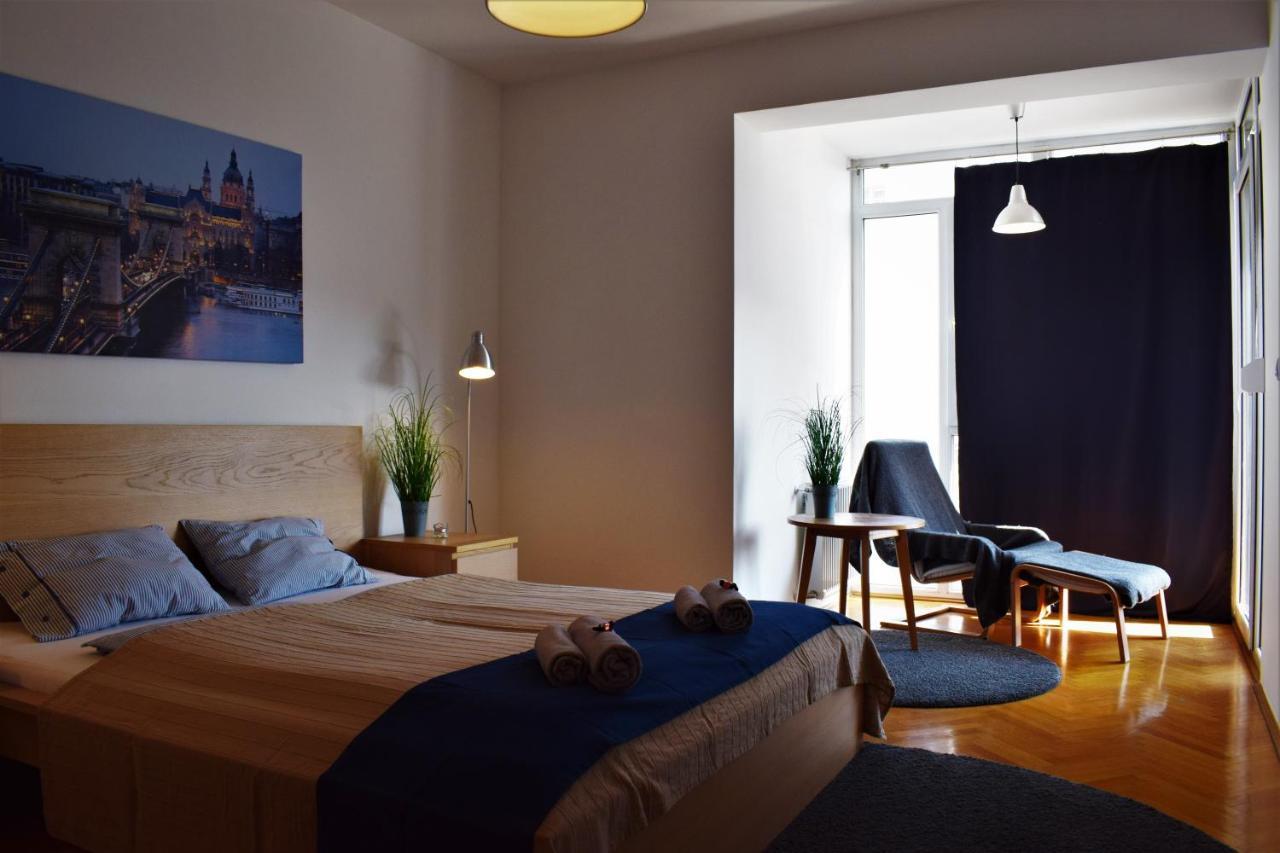 Cosy In Downtown With Free Garage Parking *