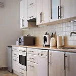 Cosy Apartment In Budapest Downtown With Free Garage Parking